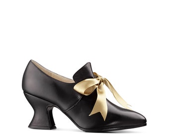 Settecento scarpe storiche uomo in pelle nera modello 749_70P Paoul Charles