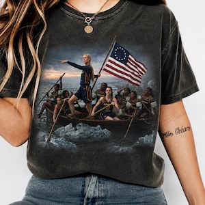 Sophie Cunningham Caitlin Clark Crossing The Delaware Shirt, Indiana Fever Vintage Basketball Tee, Women's Basketball Graphic T-Shirt