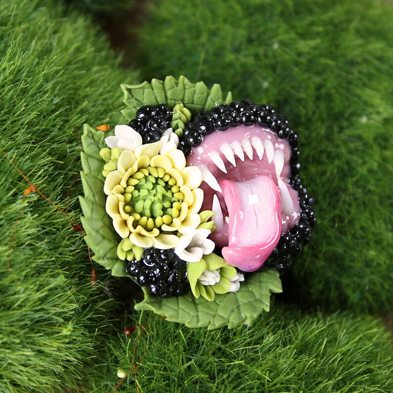 blackberry brooch