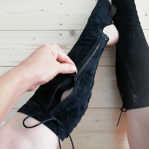 Guetre ON MEASURES all in leather whith ZIPPER, color of your choice, for Circus and pole dance.