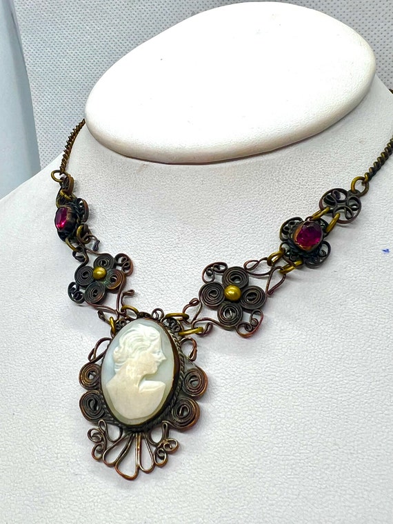 Antique Victorian Cameo Shell Necklace