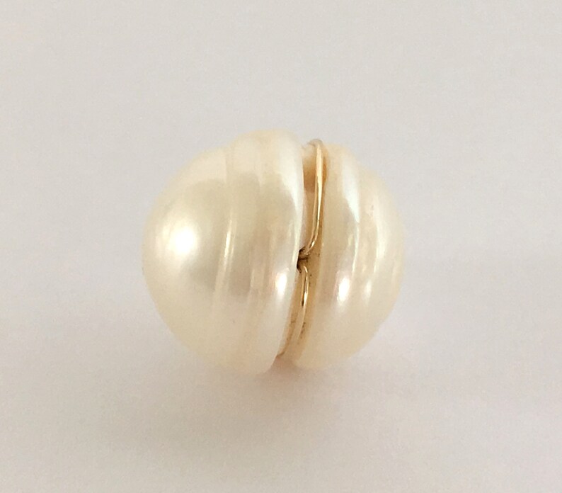 13x11 mm White Circled Pearl Large Round Pearl DIY Jewelry Making Supply Chain Necklace Freshwater Pearl /& Gold Filled Pendant A