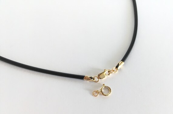 Caoutchouc et or or or rempli Collier / cordon en caoutchouc 2 mm fini RAS de cou / fabrication de bijoux d’approvisionnement bricolage / pour pendantes pendentif Charm 501f2b Caoutchouc et or or or rempli Collier / cordon en caoutchouc 2 mm fini RAS de cou / fabrication de bijoux d’approvisionnement bricolage / pour pendantes pendentif Charm 501f2b