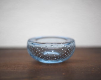 vintage bubbled glass empty pocket, bubbled glass bowl, Whitefriars by William Wilsonart of glass, art glass bowl, ashtray