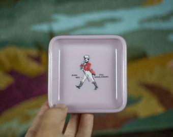 Empty pocket Johnny Walker magnier Blangy milk glass, advertising ashtray, cup, bar, collection, ashtray