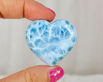 29g Blue Larimar Heart Stone, Small Carved Crystal, AAA Quality Gemstone, Dominican Republic Natural Mineral Specimen, Worry Palmstone