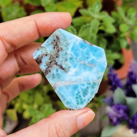 ラリマー スラブ、原石の天然ラリマー、ドミニカ共和国、ドルフィン  