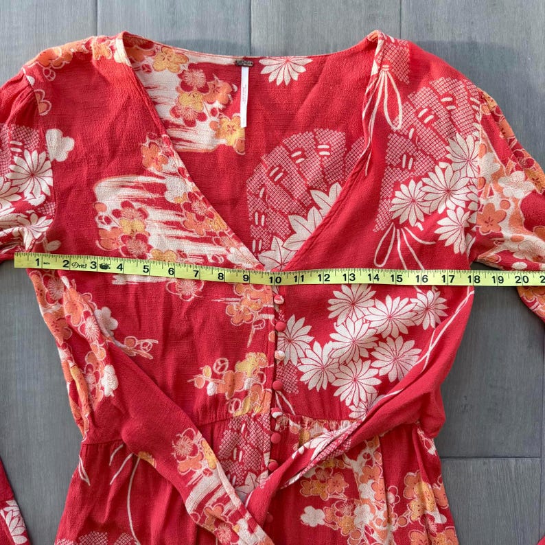 Sukienka midi Free People w pomarańczowe kwiaty | Rękawy dzwonkowe, rozmiar S zdjęcie 5