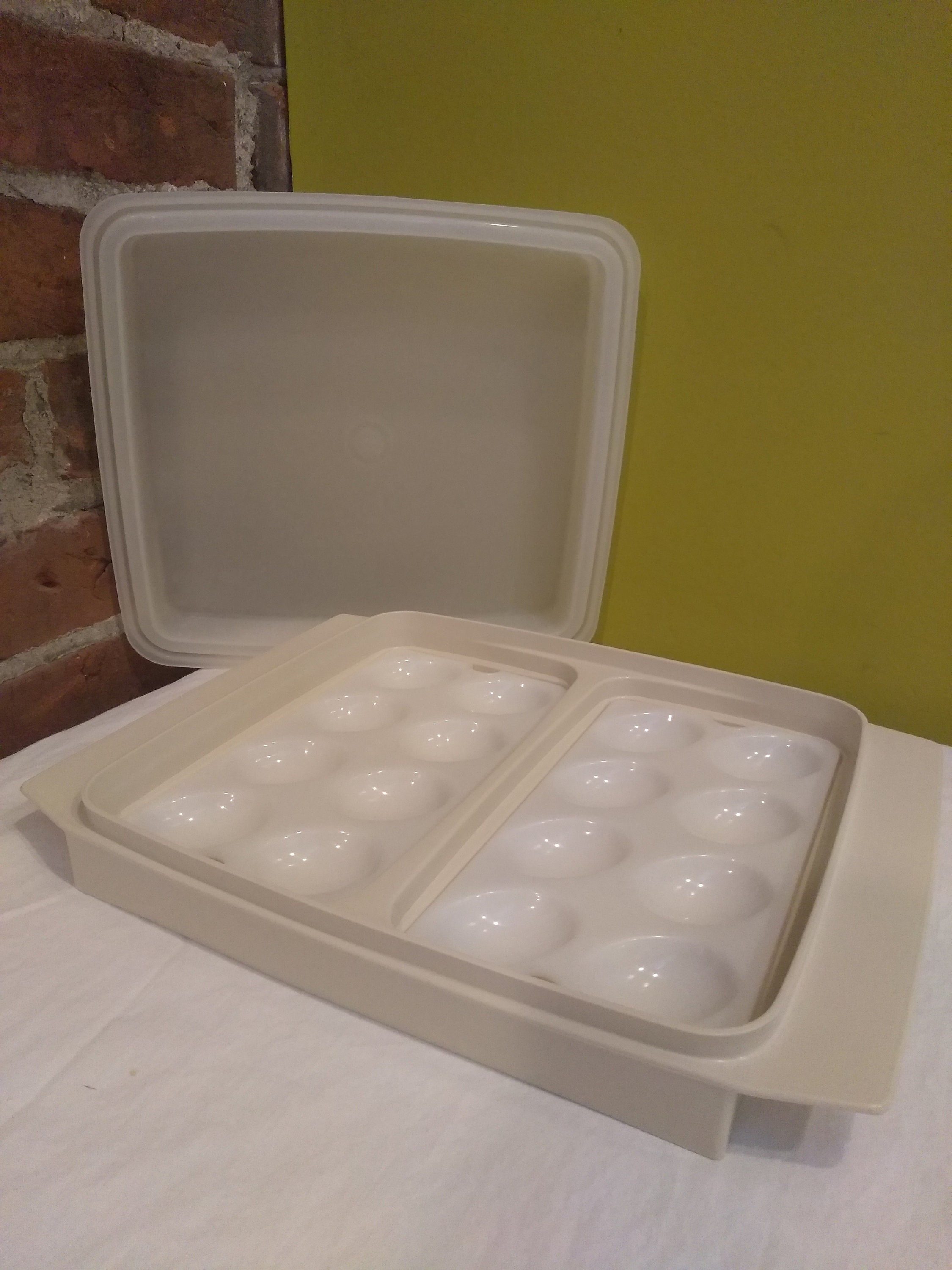 Vintage Tupperware Beige Deviled Egg Tray 723 Etsy