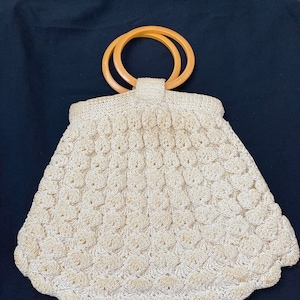 Vintage crocheted bag with Bakelite handles