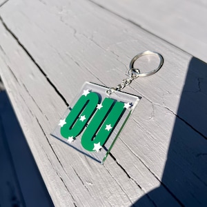 COLLEGE KEYCHAIN | All Schools Available!