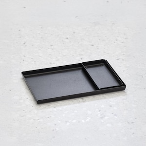 Matte Black Metal Catch All Tablett - Badezimmer Modern Minimalist Organizer, dekorative Tablett LARS