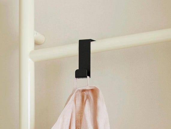 Come E Dove Attaccare Il Porta Asciugamani Senza Forare Il Bagno In Meno Di 30 Secondi - Foto 2