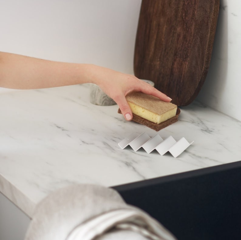 Porte-savon moderne noir pour savon en barre, design moderne, distributeur de savon avec drainage de l'eau image 4