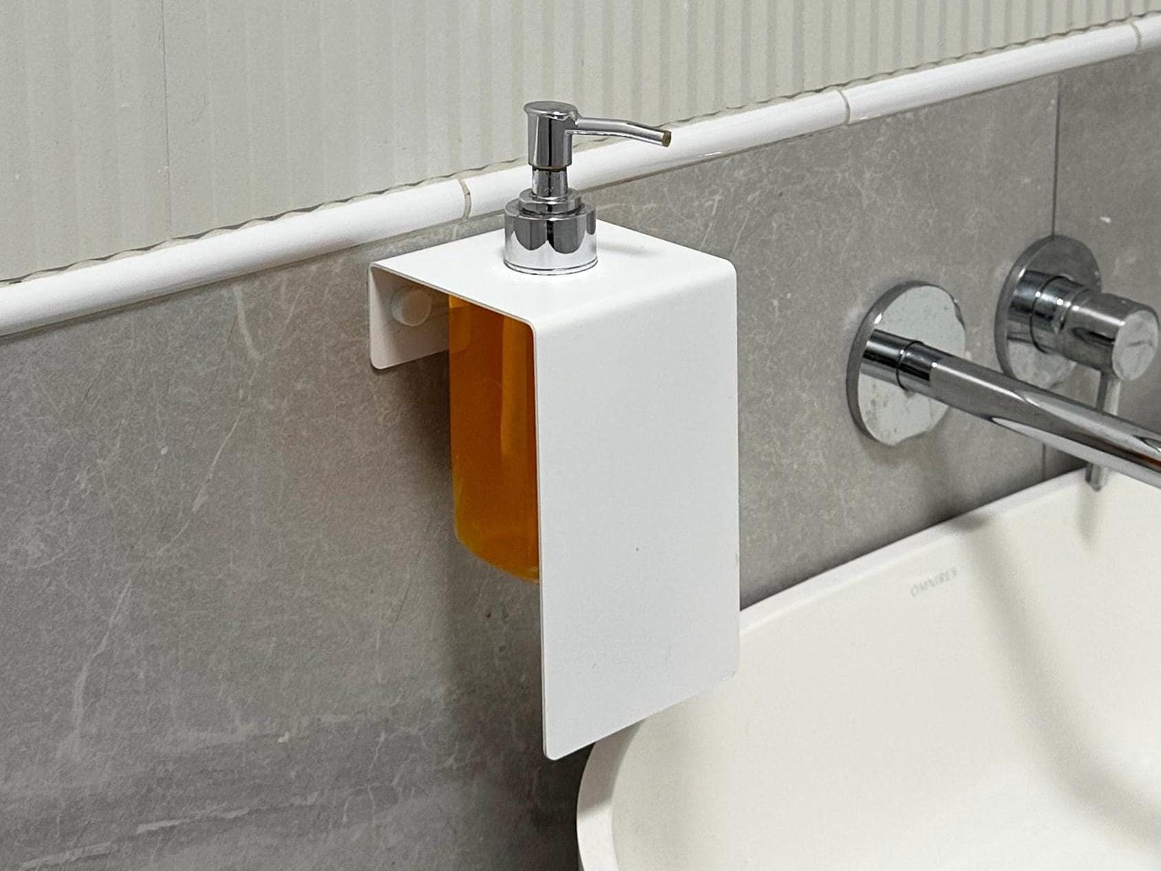 White Stainless Steel Soap Dispenser, Modern Bathroom Accessory, Liquid Soap bottle holders, SAPO