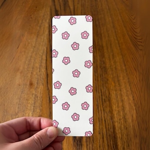 3D Printed Bookmark Sakura Flower – Flexible, Unique Gift for Book Lovers & Anime Fans