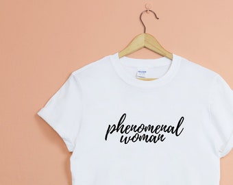 Fenomenalna kobieta Feminist T-shirt - Unisex okrągły dekolt - feministyczna koszulka dziewczyna szefowa koszulka dziewczyna moc prezent dla współpracownika szefa przedsiębiorcy