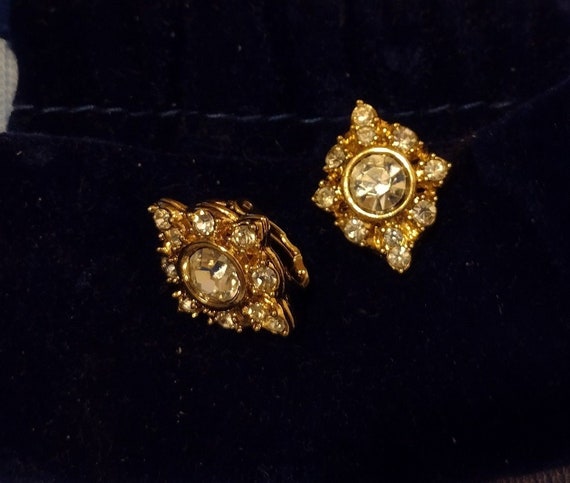 Vintage GIVENCHY Swarovski Crystal clip-on earrin… - image 4