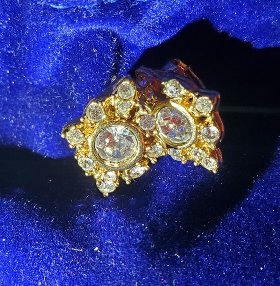 Vintage GIVENCHY Swarovski Crystal clip-on earrin… - image 3