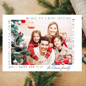 Wij wensen je een vrolijk kerstfeest en een gelukkig nieuwjaar. Familie Kerstkaartsjabloon Feestdagenkaart Fotocollage