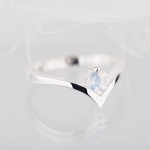 Sterling silver moonstone chevron promise ring