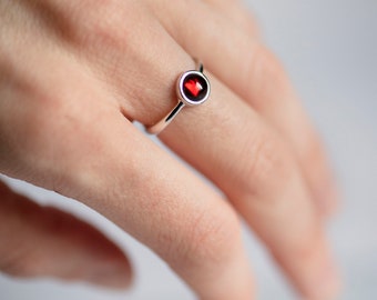 Simple sterling silver red garnet ring