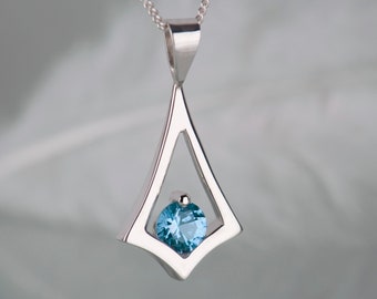 Sterling silver London blue topaz kite pendant necklace
