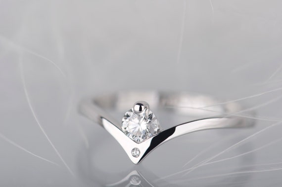 14K white gold diamond chevron engagement ring
