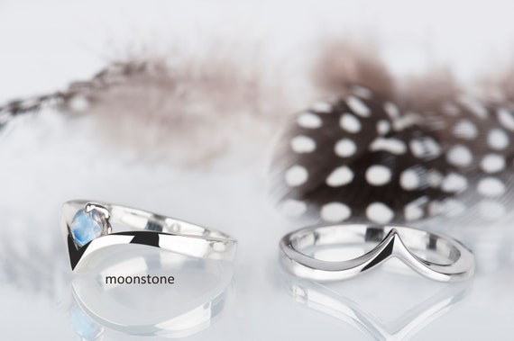 promise jewelry for couples