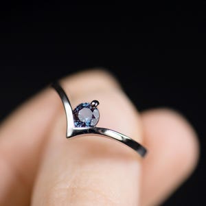 14K white gold alexandrite chevron ring