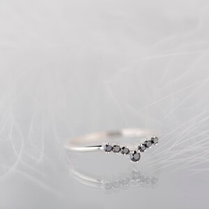 14K white gold black diamond chevron band