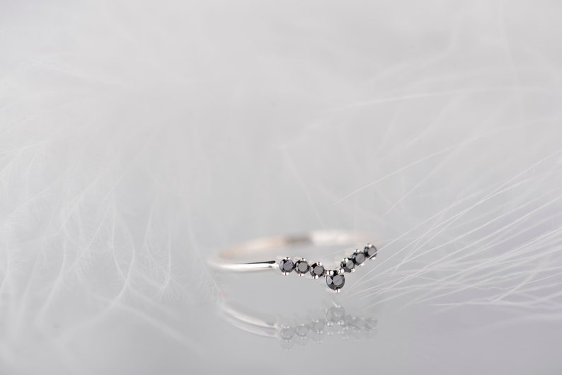14K white gold black diamond chevron band