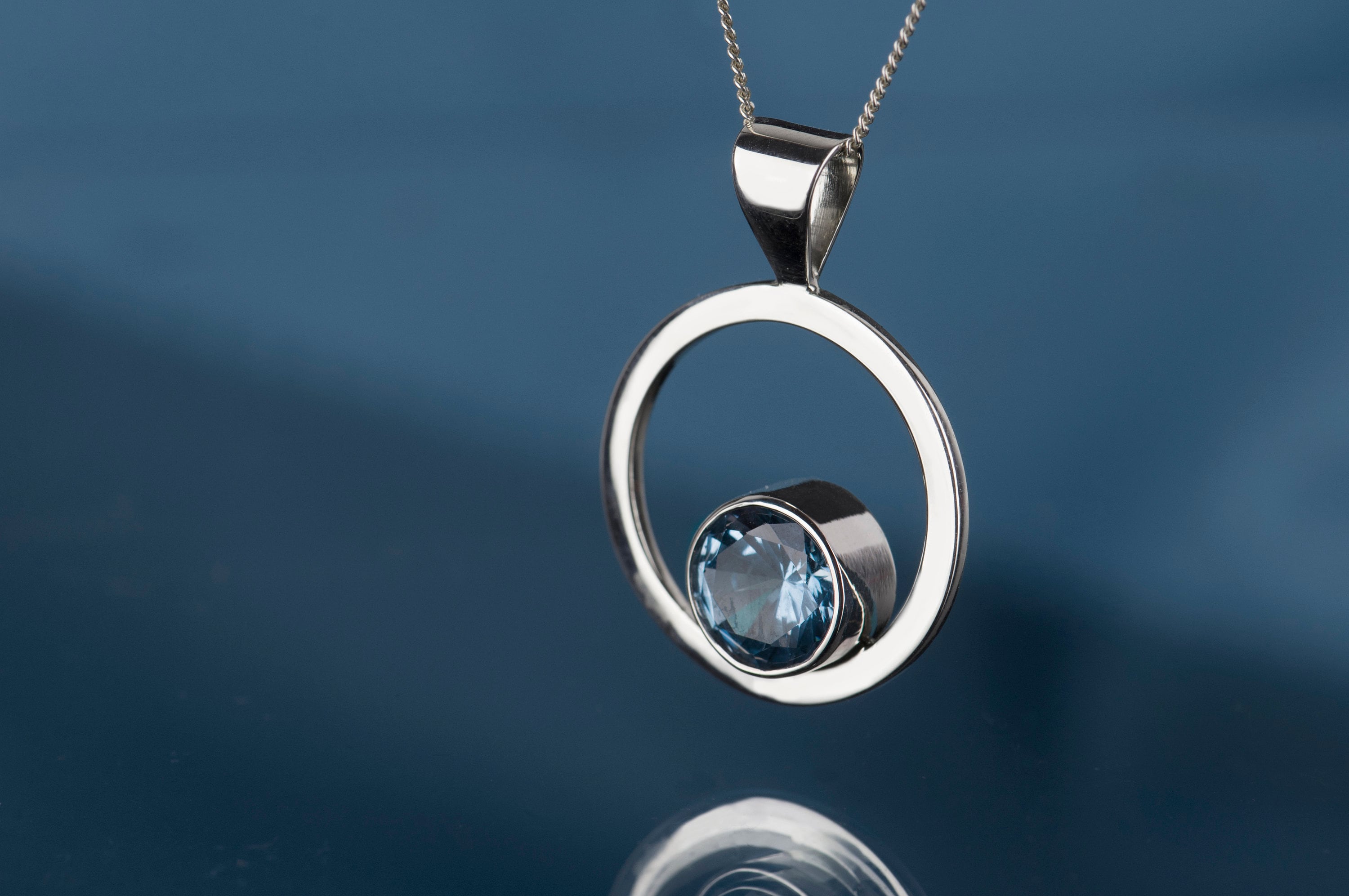 •LACY CLOUD• aquamarine + silver necklace (18