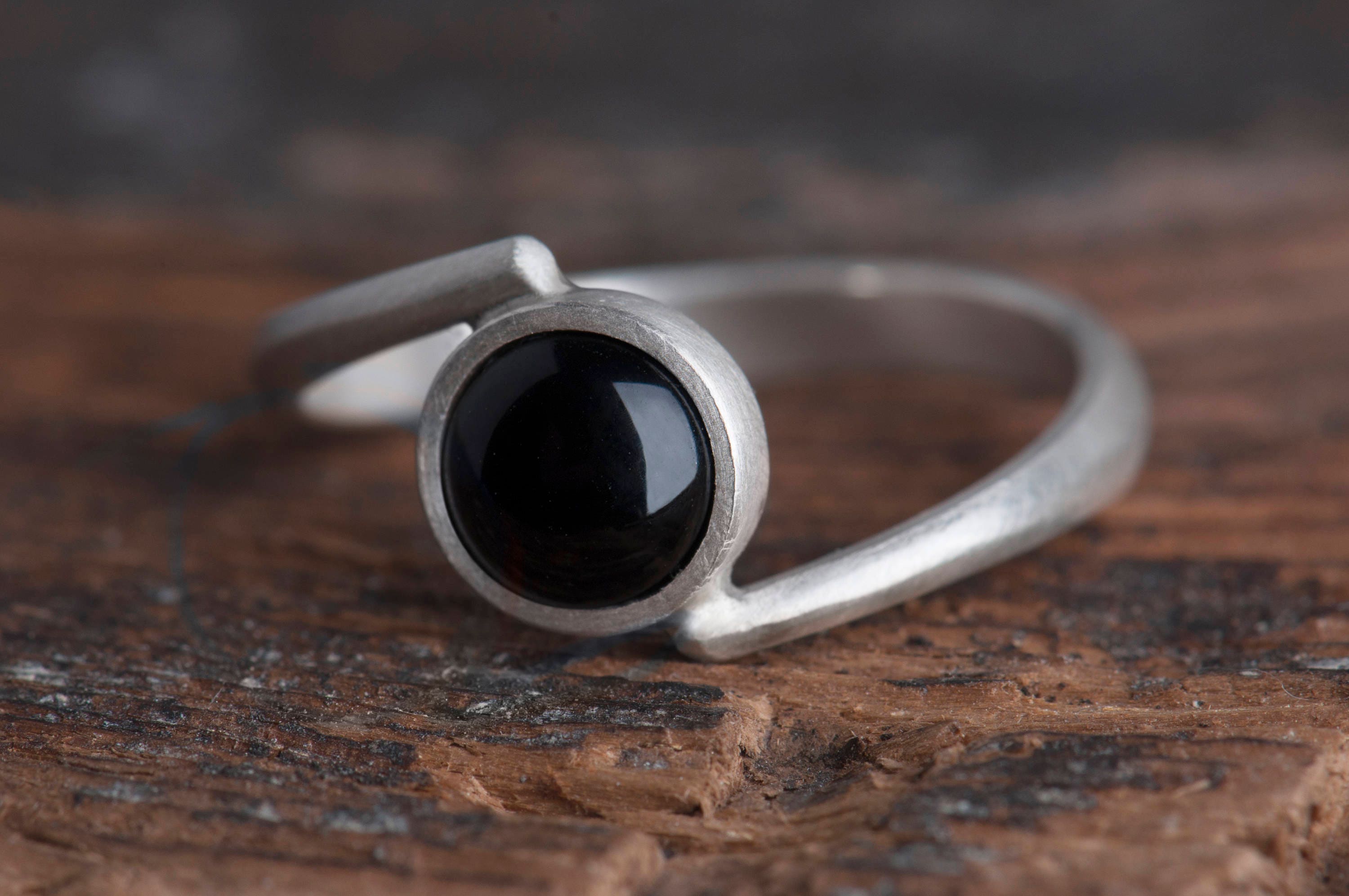 Sterling silver onyx bypass ring