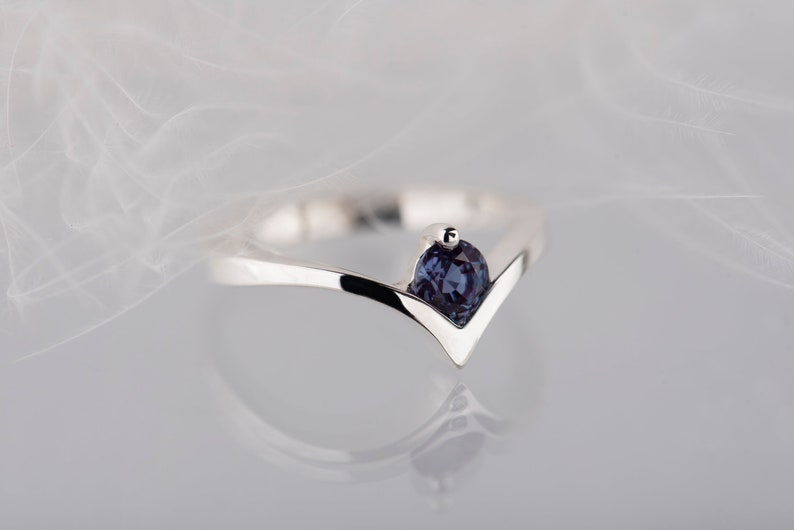 14K white gold round lab created alexandrite chevron ring