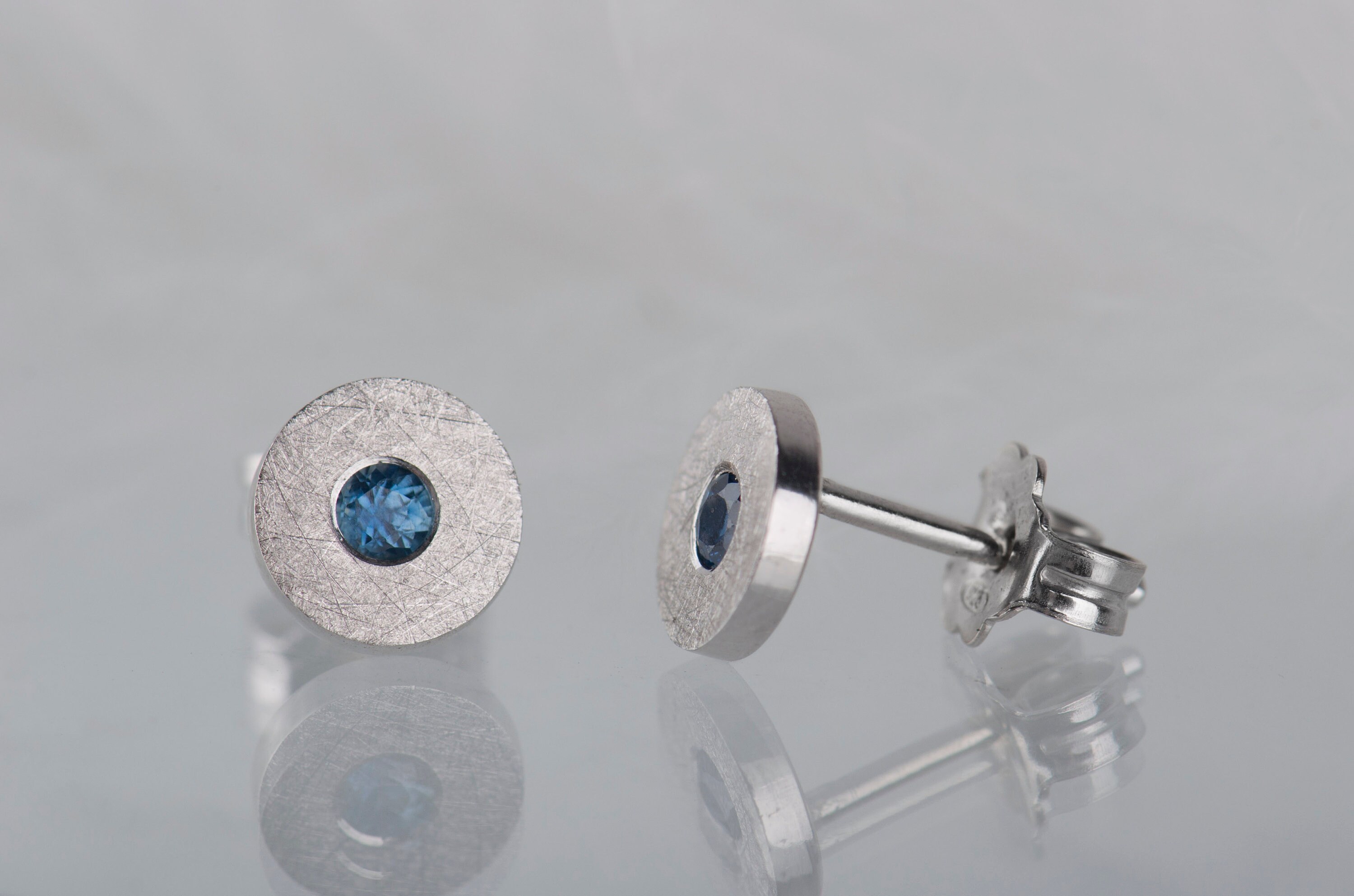 contemporary silver stud earrings