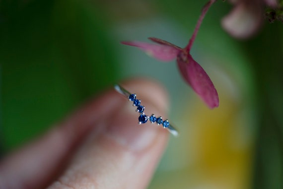 Sterling silver or 14K white, yellow or rose gold natural blue sapphire chevron band