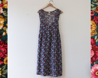 floral dress with pearl buttons