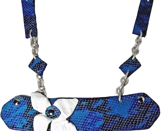 collar de cuero