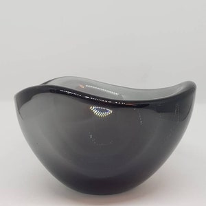 Sven Palmqvist grey bowl Orrefors 1945-54