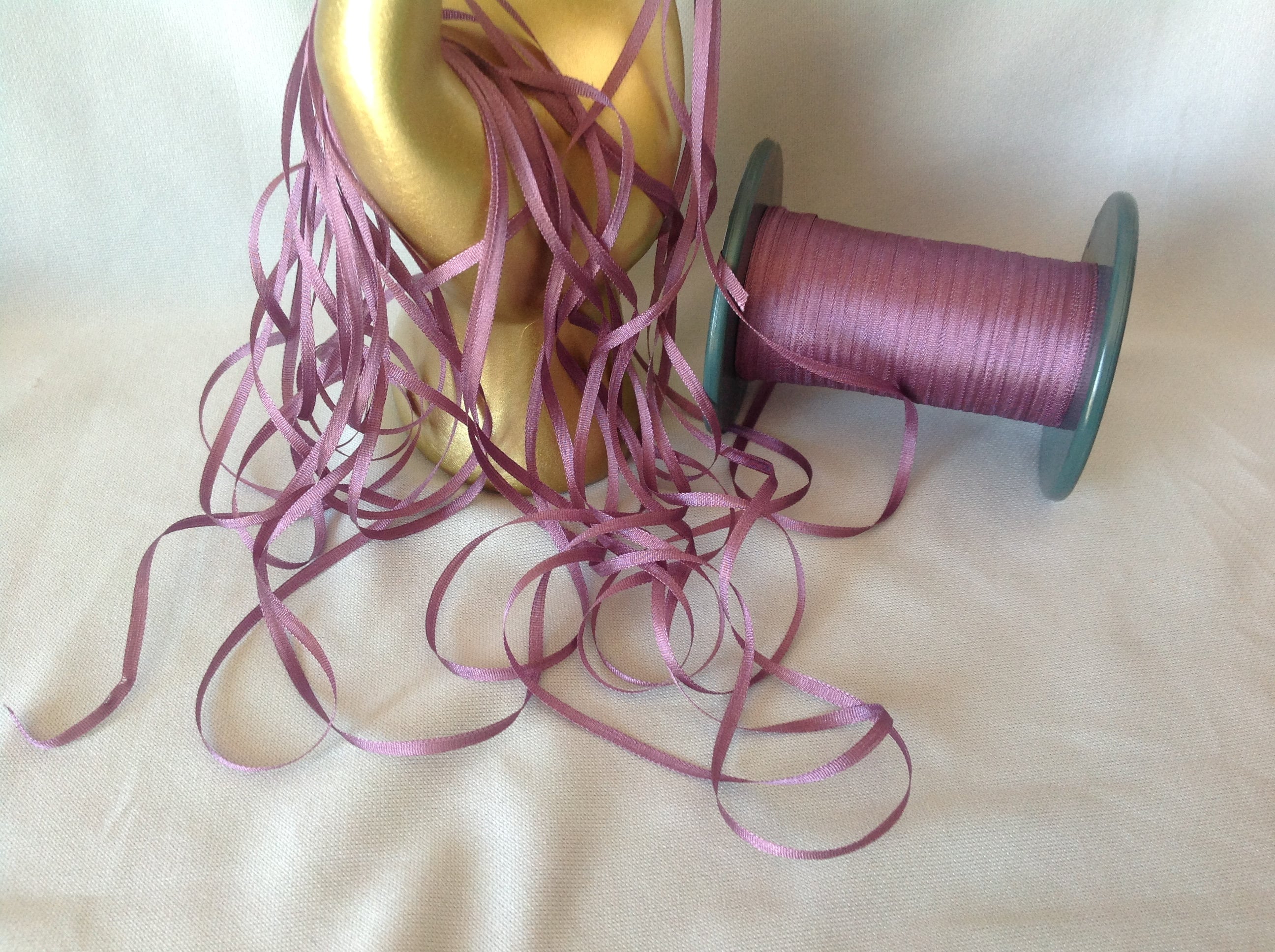 Dk Ribbon 2, 4 & 7 Mm Silk Ribbon, DK MAUVE #179, 4 or 20 Yard Cuts, 100% Silk ...