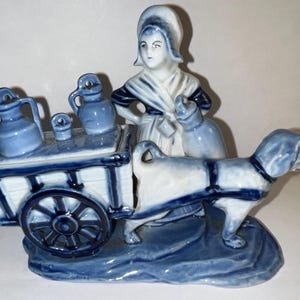 German Delft Rauenstein Thuringia Thuringen Dog Pulling Cart With Girl Figurine, See Photos