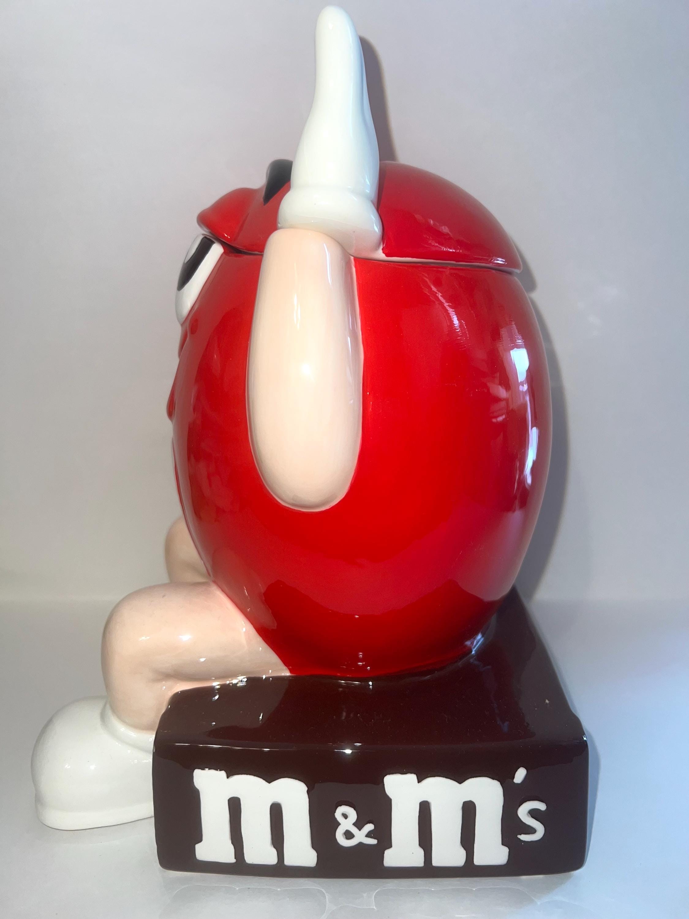 アメコミ M&M's Red Character Cookie Jar M & M Cookie Jar, Red Ceramic, 2000, 10.5” to Top of Hand, See