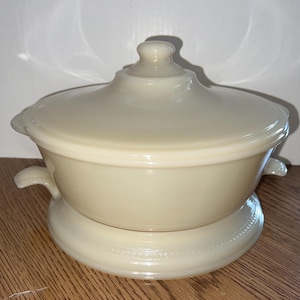 Fire King Ivory Oven Glass Casserole W/lid (9” X 5-1/4”) and