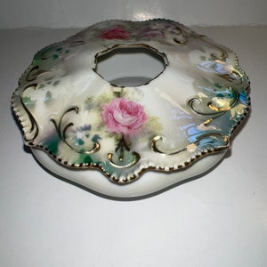 R S PRUSSIA HAIR RECEIVER; Roses, Shades of Green Beautiful!