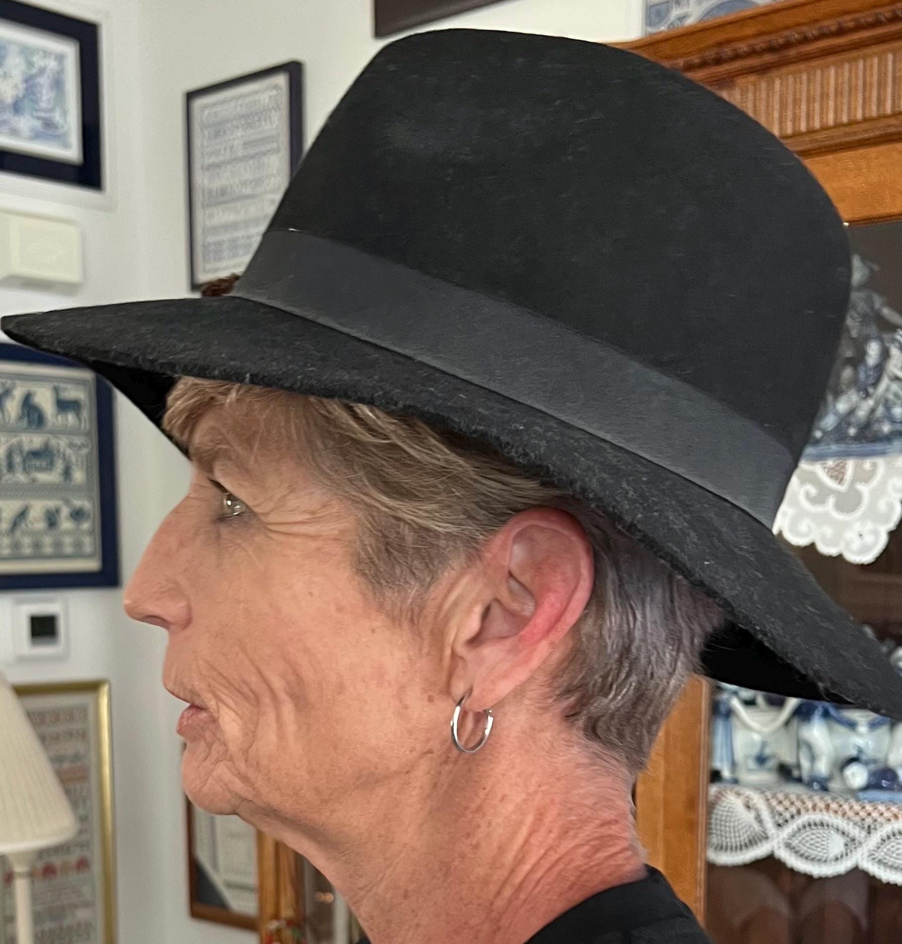 Saks 5th Ave Vintage Wool Hat • Gray Large Legacy Vintage Wool Grey Hat - Woodberry School Store main image 2