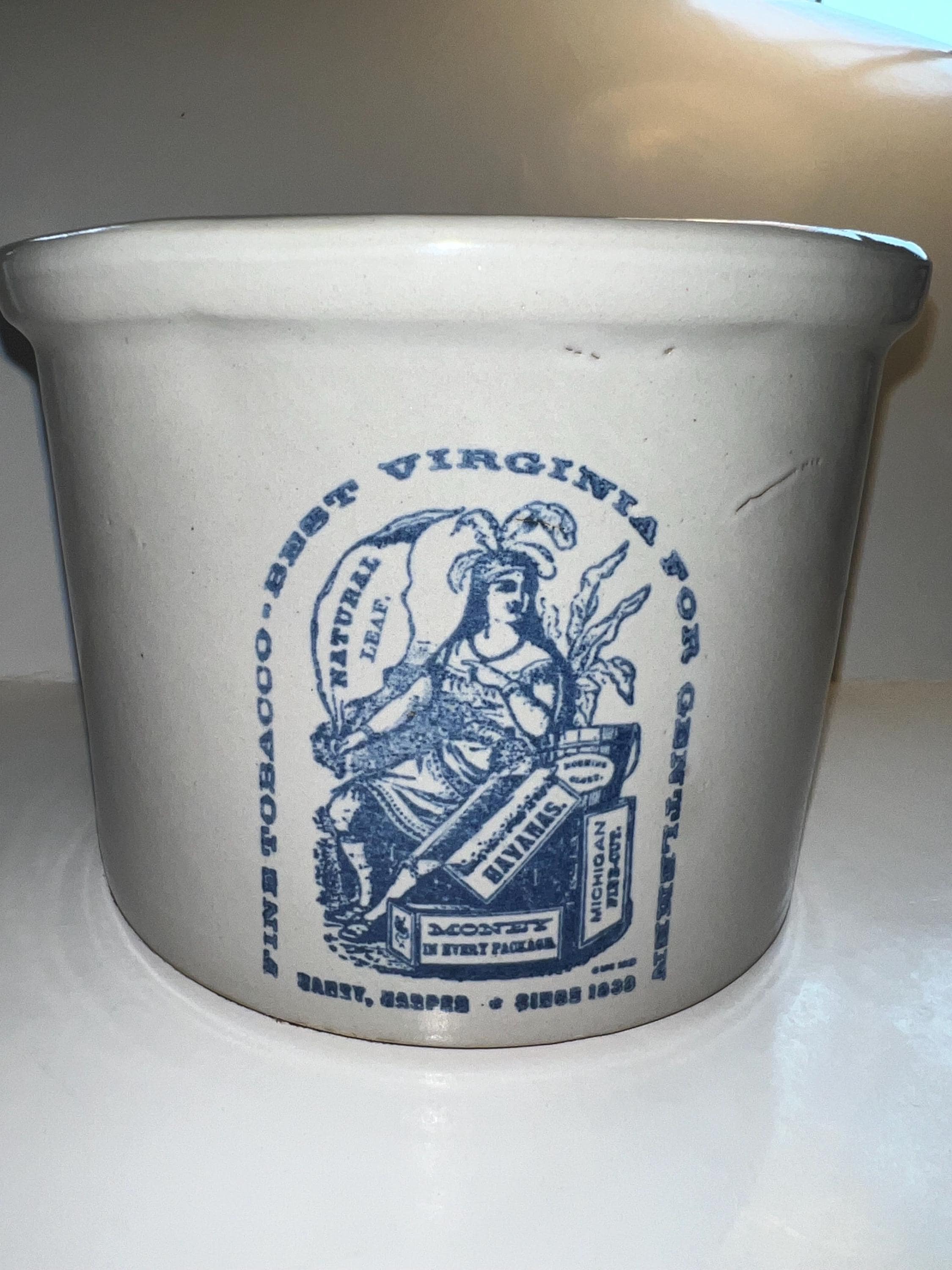 virginia gentleman tobacco Advertising Crock “ Best Virginia for Gentlemen” Since 1933 (or '38?)  Perfect, No Chips or Cracks
