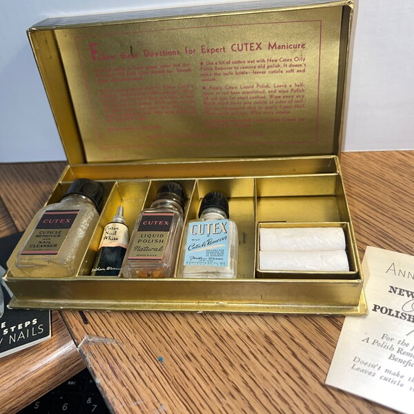 1930’s Cutex “Traveling” Manicure Kit