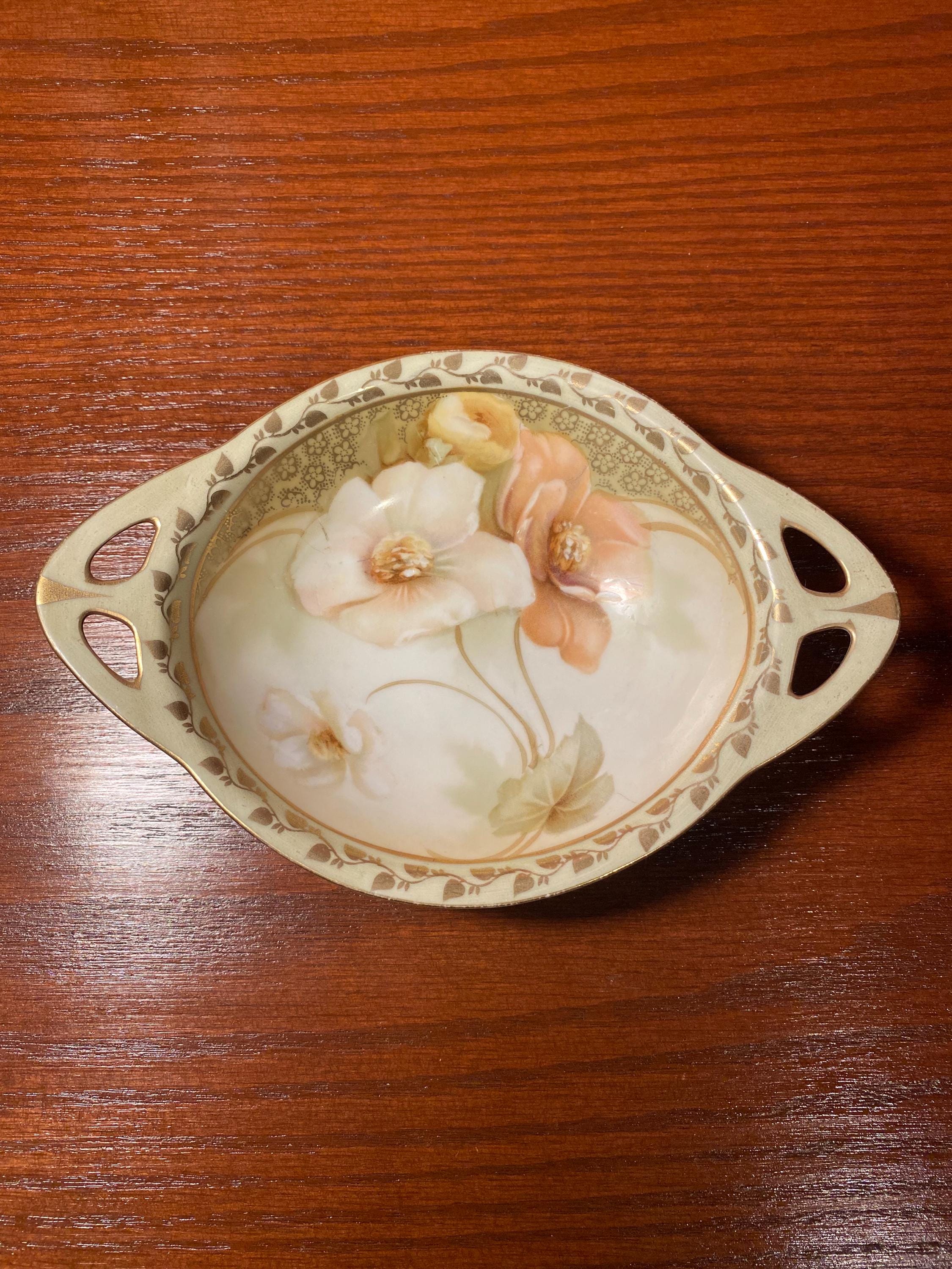 レジーナウェア ドイツ (R S プロイセン家) 直径約5インチ、持ち手2つ