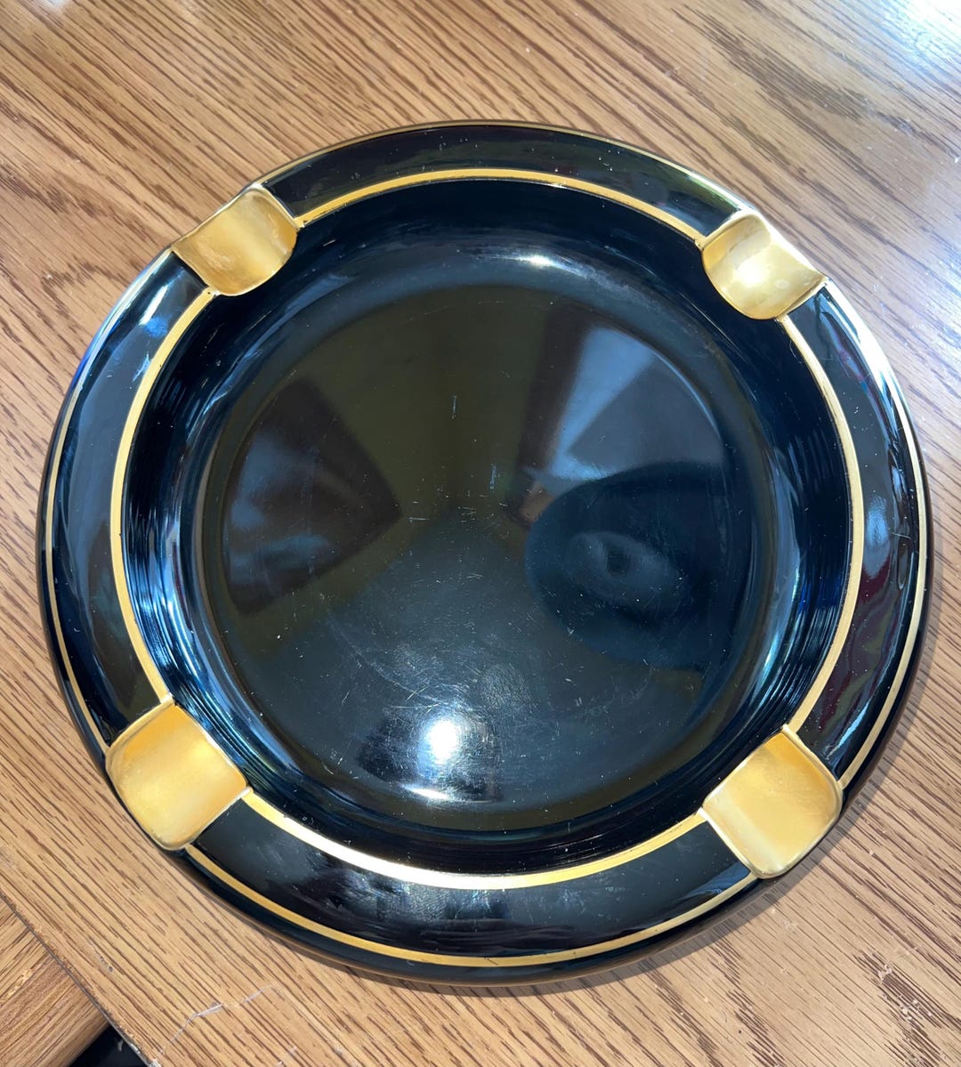 Cambridge Ebony (black) 7-3/4” Ashtray, Gold Trim (excellent